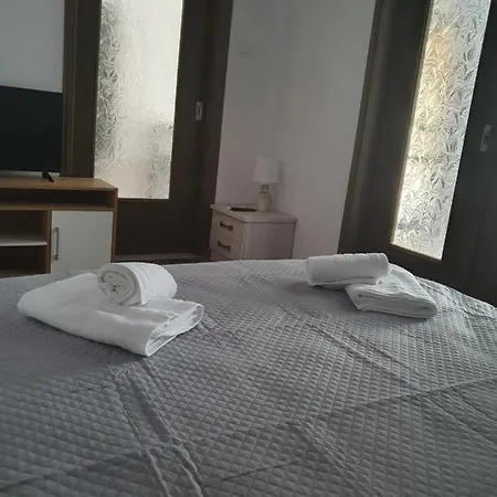 Callisto 2 Apartment