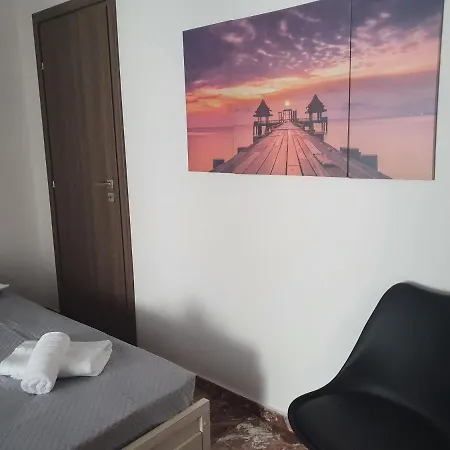 Apartament Callisto 2 *