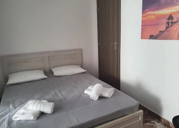 Апартаменты Callisto 2 *